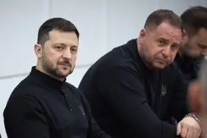 Вибір Зеленського: ні миру з Росією, ні війни з корупцією