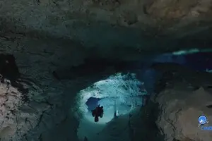 Найдовша підводна печера у світі виявилася навіть більшою, ніж вважалося