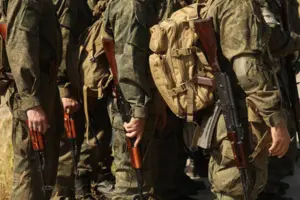 В Якутии остановили выплаты контрактникам из-за нехватки средств в бюджете