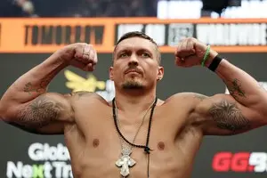 В команде Усика объяснили, почему он отказался от титула WBO