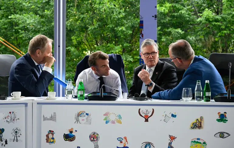 Европейские лидеры подготовили контрпредложение на мирный план США: WP называет ключевые пункты