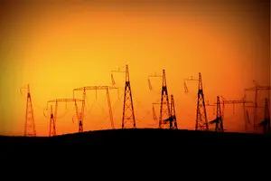 Перегони у сфері ШІ між США та Китаєм: як країни намагаються ліквідувати дефіцит електроенергії 