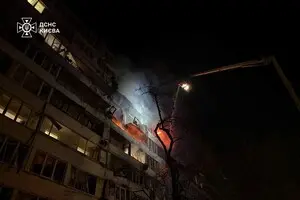 Ночная атака на Киев: попадания по многоэтажкам, раненых госпитализируют, есть погибшие
