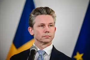 Швеция стремится вооружиться дальнобойными ракетами, способными поражать Россию — Reuters