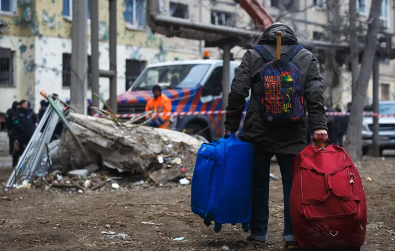 Українцям, домівки яких залишилися на окупованих землях, обіцяють по два мільйона гривень