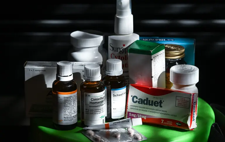 Китай тримає світ за горло: чому США терміново рятують ліки від залежності від Пекіна — Bloomberg