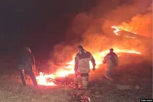 Четвертый день борьбы с лесными и полевыми пожарами в Армении: спасатели и местные жители продолжают ликвидацию очагов