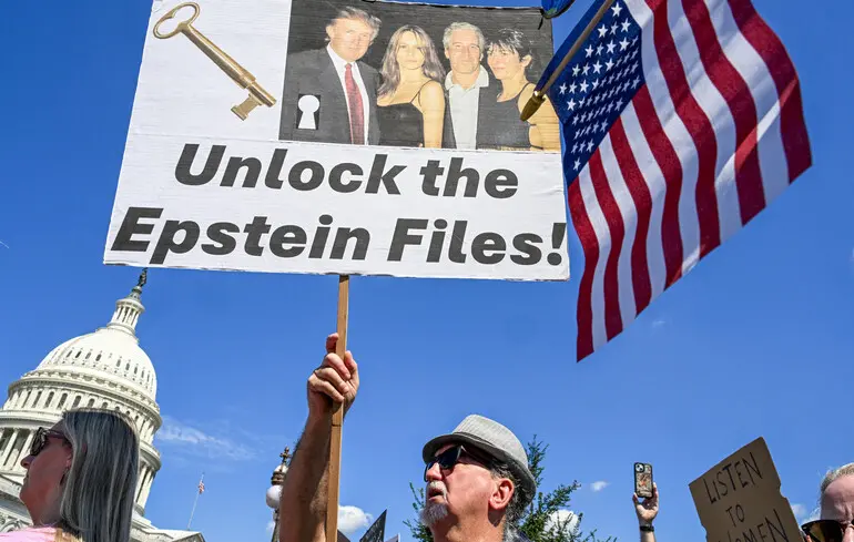 Когда президенту США становится страшно: Трамп и тень Эпштейна