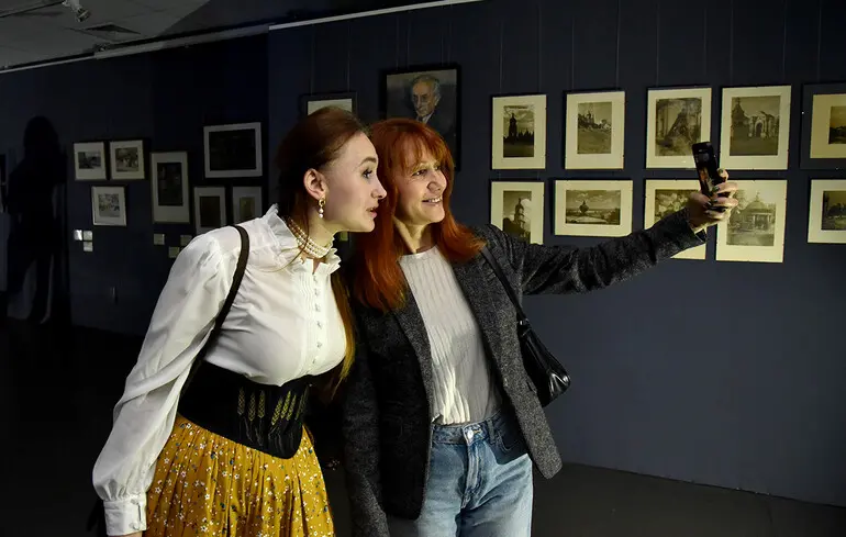 У Києві презентували виставковий проєкт про розвиток міської фотографії