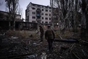 Россияне пытаются с нескольких направлений обойти Константиновку — военный