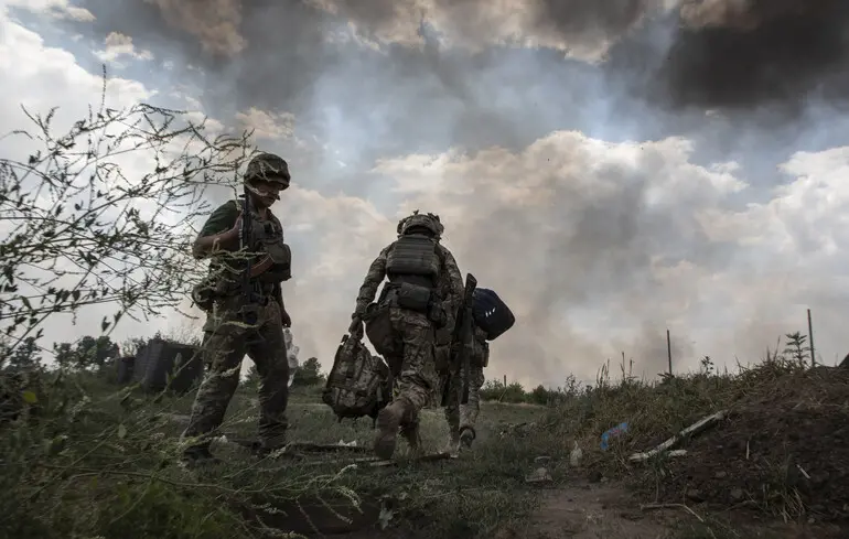 Росіяни намагаються закріпитися на околицях ще одного міста в Донецькій області