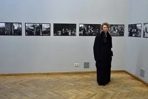 Мистецтво в умовах війни: нова експозиція «Різні місця» відкрилась у Києві