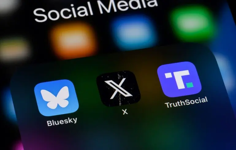 Користувачі тікають з X: Reddit і TikTok стрімко нарощують аудиторію