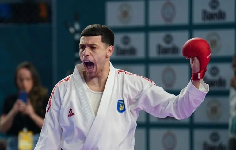 Український каратист переміг росіянина і побореться за золото чемпіонату світу