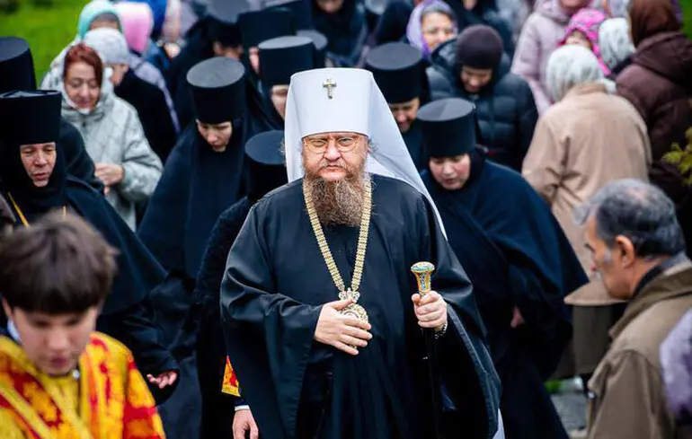 Головний архієрей Черкащини Феодосій потрапив до лікарні