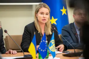 Україні бракує €1 млрд до кінця року на закупівлі зброї – Bloomberg