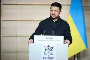 Більшість українців вважають, що Зеленський більше не має балотуватись у президенти – дослідження