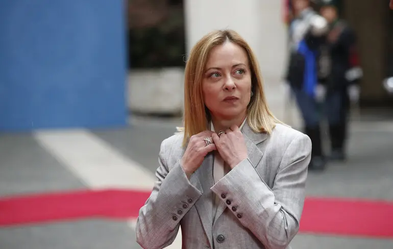 Италия тормозит с принятием указа о военной помощи Украине — Reuters