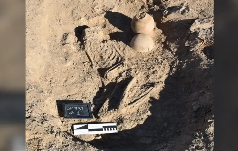 «Первый известный случай»: захоронение времен африканского царства удивило ученых