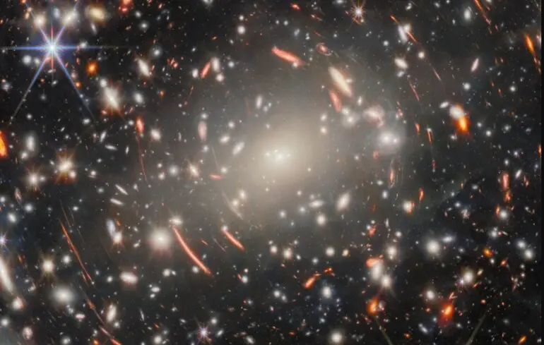 Найбільша структура, що обертається: вчені виявили 