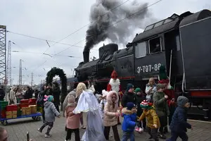 «Волшебный Экспресс» Укрзалізниці: в Киеве и Львове стартовали праздничные рейсы