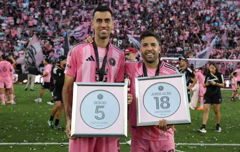 Серхіо Бускетс і Жорді Альба