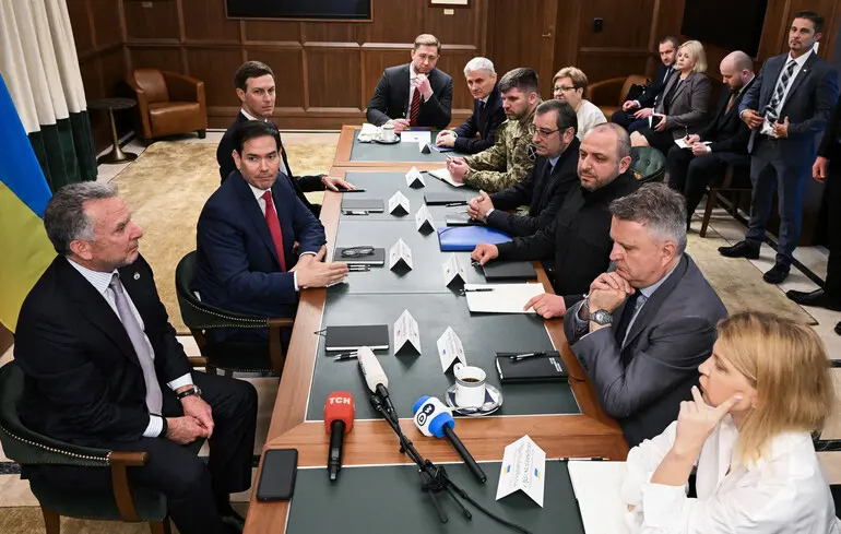 В посольстве Украины оценили ход переговоров с США по мирному плану