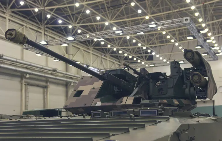 Працівники ОПК: уряд дозволив 45-денне бронювання та скасував 72-годинні перевірки