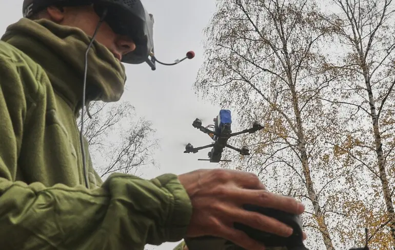 Бійці ССО атакували склади дронів та пального росіян у Донецькій та Луганській областях 