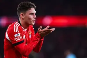 Гол українця Судакова визнано найкращим за підсумками листопада в Португалії