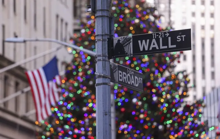 Искусственный интеллект теряет доверие: Инвестиционный бум смещается с Big Tech на промышленность и энергетику — Bloomberg