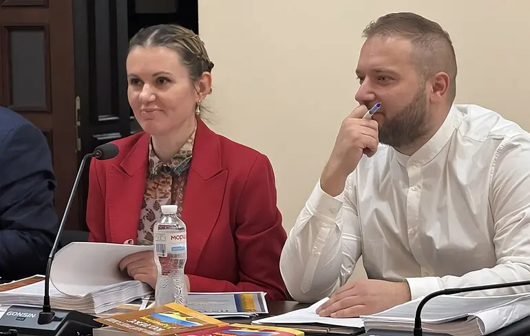 За депутатку Скороход 