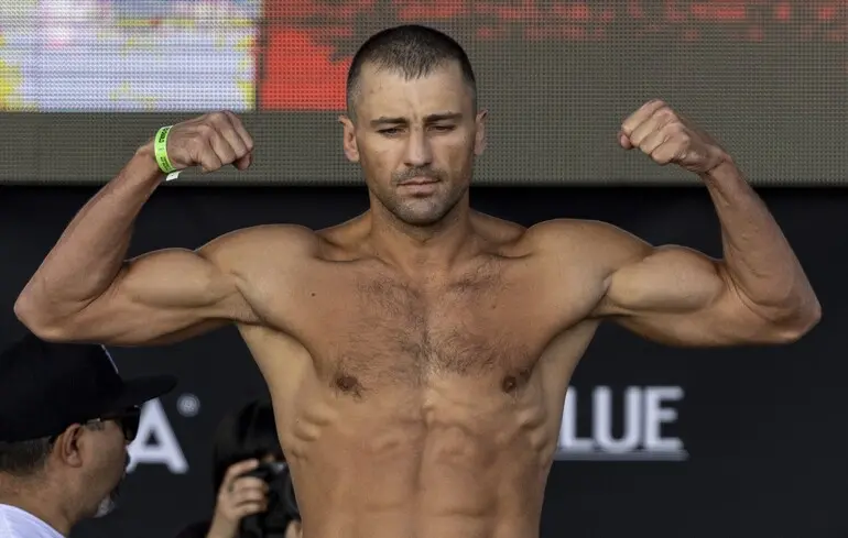 Александр Гвоздик