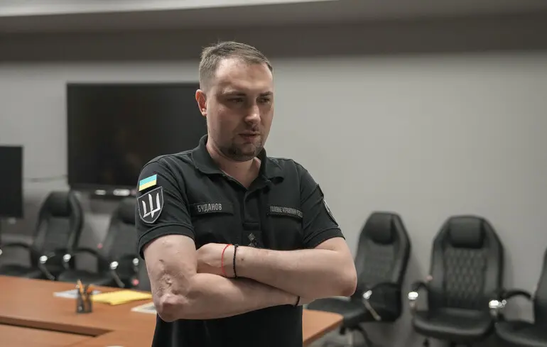 Начальник Главного управления разведки Минобороны Украины Кирилл Буданов во время интервью в секретном месте / 9 июля 2025 года
