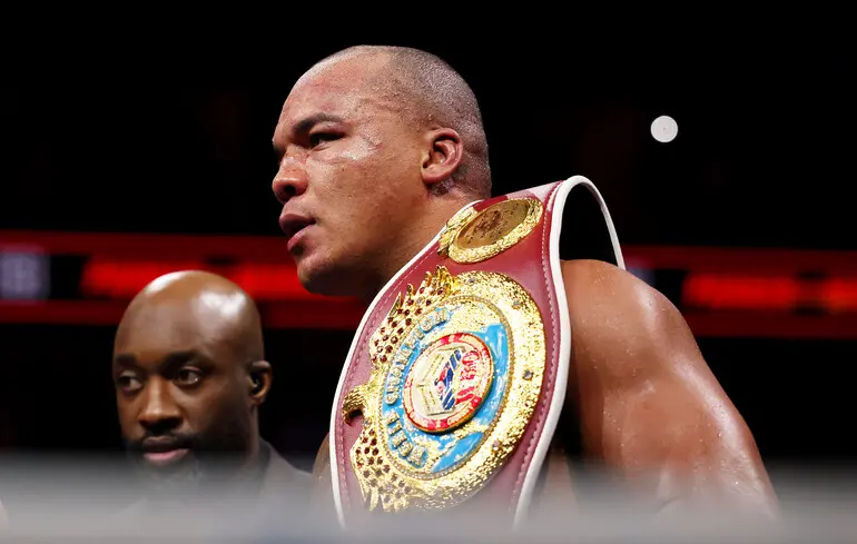 Британский боксер решил пожаловаться на Усика из-за чемпионского пояса