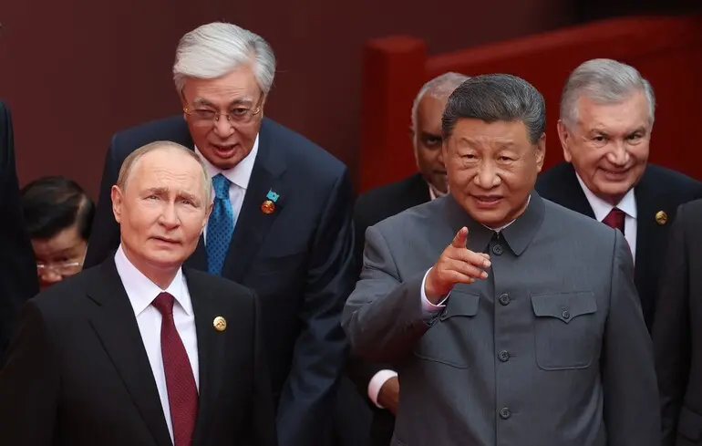 Путин о Китае: «Си мой друг, и мы сотрудничаем, в том числе, и в военной сфере»