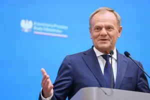 Туск прокомментировал решение ЕС по финансированию Украины за счет собственных средств