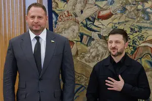 Ермак приходил в ОПУ и каждый вечер общается с президентом дома в Конча-Заспе - источники
