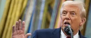 Трамп назвал газету The New York Times угрозой нацбезопасности
