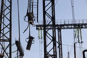 В рождественскую ночь РФ продолжала атаки на украинскую энергетику, есть обесточивание в нескольких областях — Минэнерго