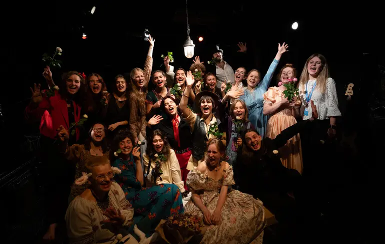 Як підлітки повертають собі голос: три історії війни і творчості