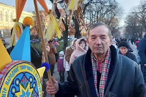 Умер выдающийся мастер рождественских звезд Богдан Новак