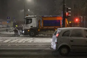 Сильный снегопад в Польше привел к пробкам на дорогах длиной до 20 км — Reuters