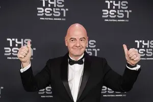ФИФА в сотрудничестве с Дубаем создала новую футбольную премию