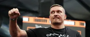 Усик розповів, скільки ще планує провести боїв