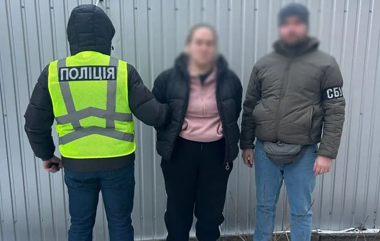 Вибух авто військового на Оболоні: затримано дівчину, яка заклала вибухівку на замовлення РФ