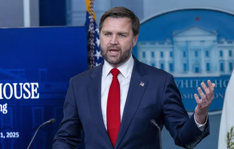 На частный дом вице-президента США Вэнса совершено нападение: подозреваемый задержан
