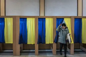 Подготовка специального закона для послевоенных выборов требует политического консенсуса - эксперт