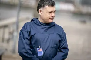 Гренландия должна вести переговоры с США без участия Дании, заявил лидер наибольшей оппозиционной партии острова