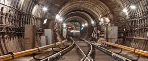 Обстрелы энергетики: в Киеве приостановлено движение на некоторых участках метро, КГГА информирует об изменениях в работе горэлектротранспорта
